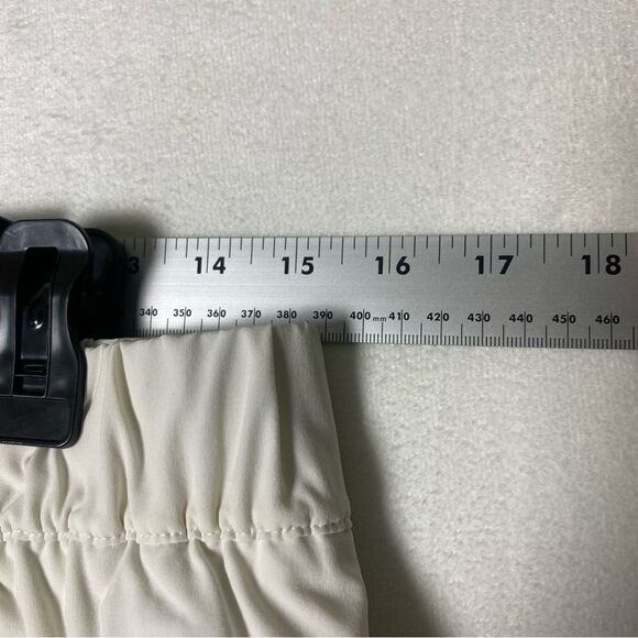 T By Talbots White Skorts Size Medium - Picture 10 of 11